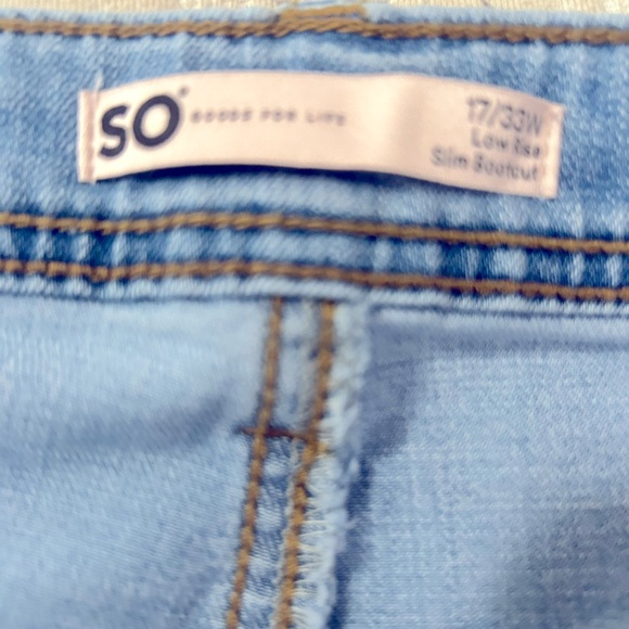 NWT SO size 17/33W low rise slim bootcut jeans. - Picture 5 of 8